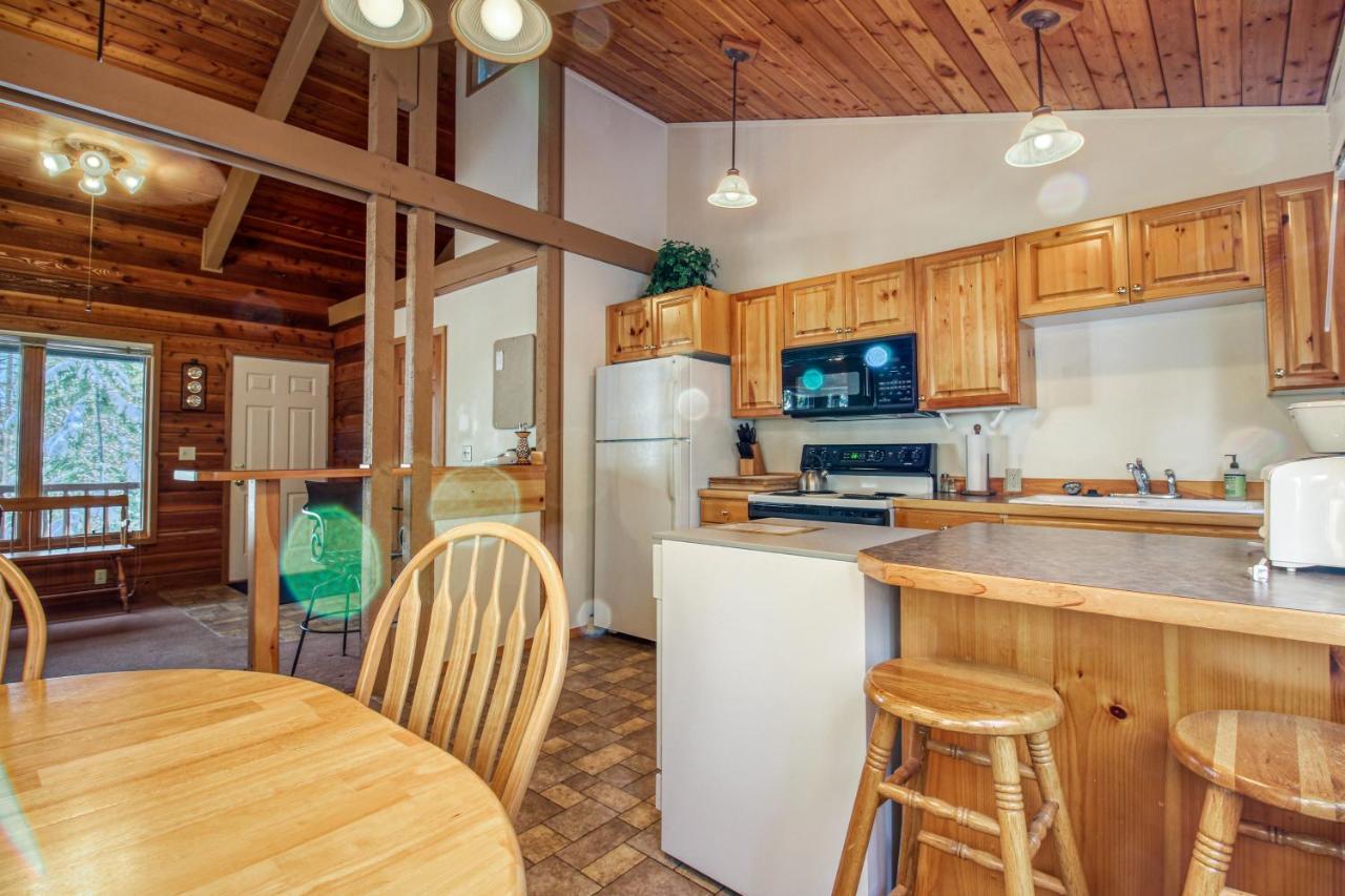 Gray Wolf Condos at Whitefish Exterior foto