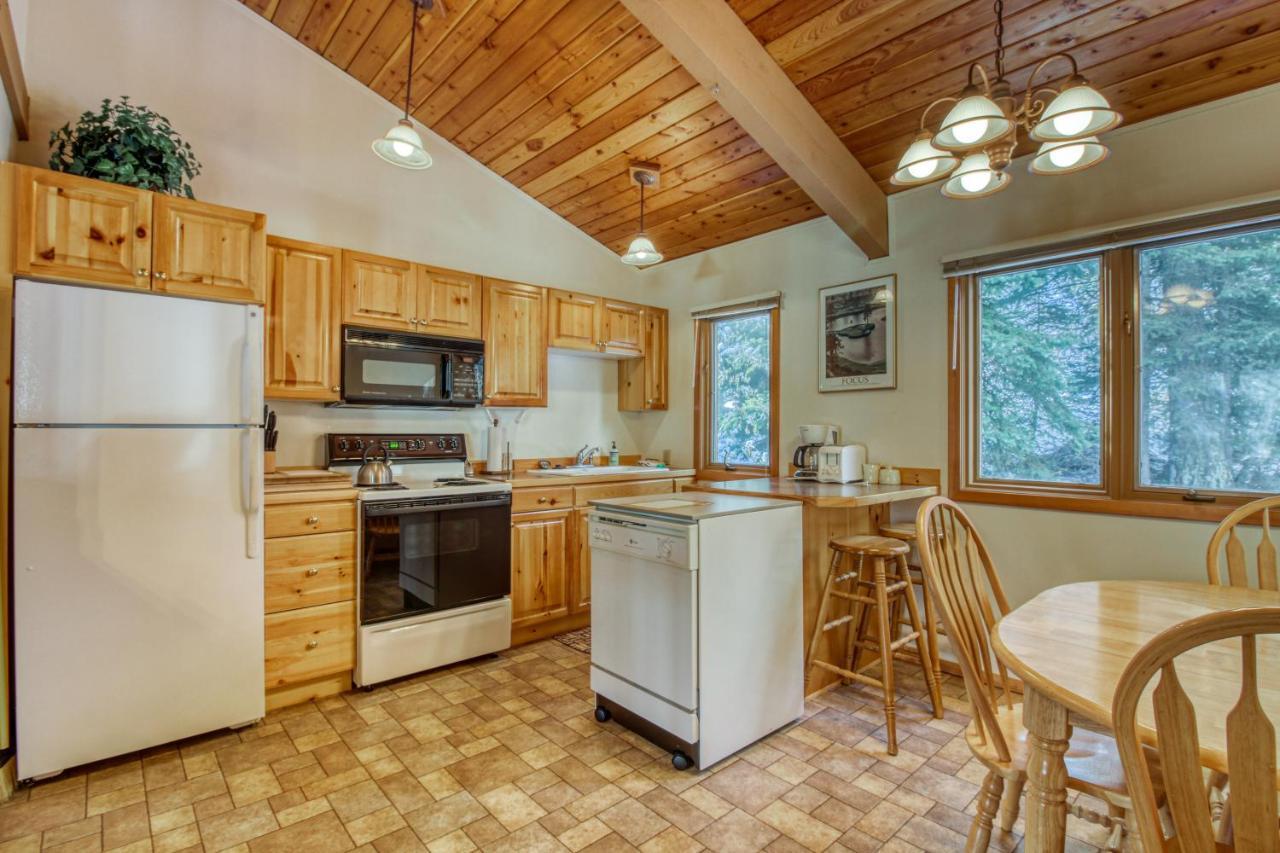 Gray Wolf Condos at Whitefish Exterior foto