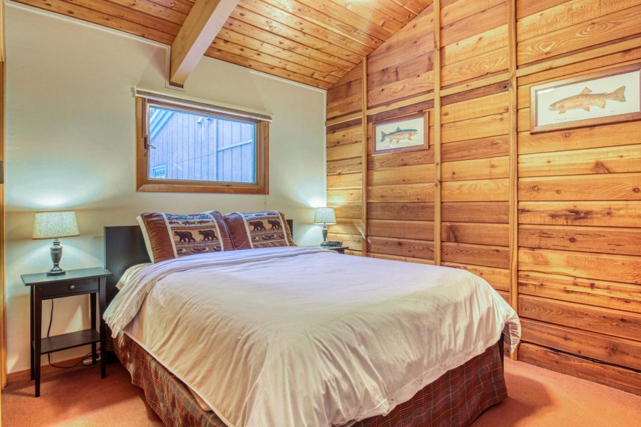 Gray Wolf Condos at Whitefish Exterior foto